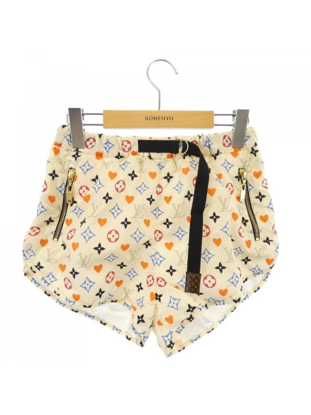 Louis Vuitton Game on Shorts